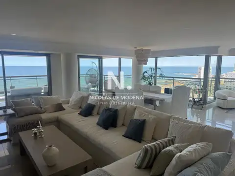 Torre Imperiale Exclusivo Apartamento de Gran Categoría con 4 Dormitorios, Servicio y 6 Baños