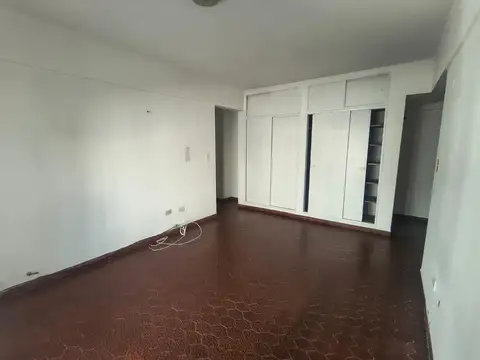 Hermoso departamento zona La Perla. 