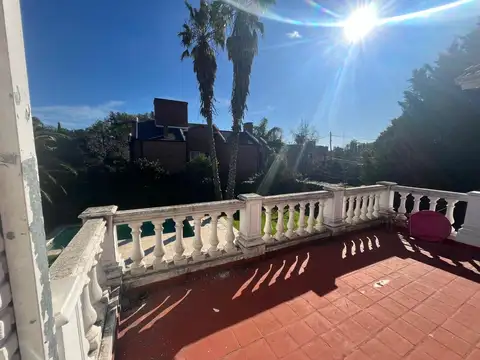 VENTA DE CASA 7 AMBIENTES EN COUNTRY LOMA VERDE PERMUTA - ESCOBAR - APTO CREDITO HIPOTECARIO