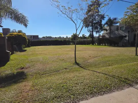 TERRENO - BARRIO LAS ALMENAS- ÚLTIMO DISPONIBLE