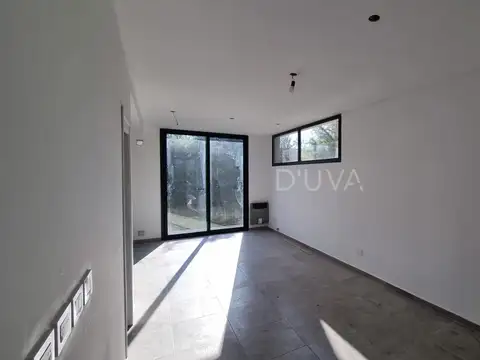 Departamento en Alquiler en Tolosa, $ 1.000.000