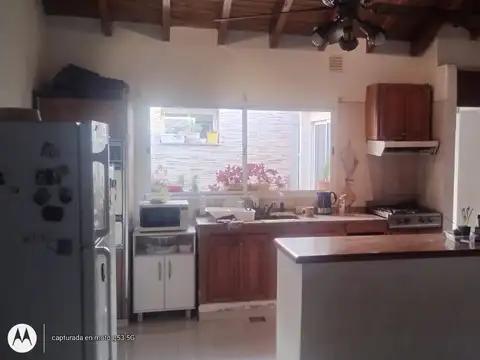 Casa 7 ambientes con 4 baños