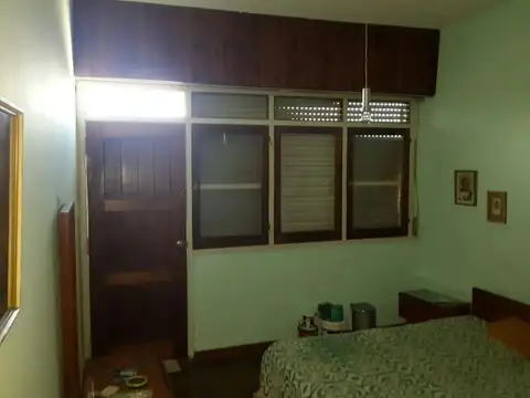 Casa apta banco Avenida 7 entre 72y73