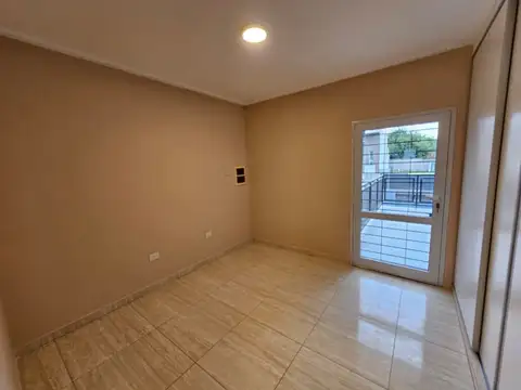 CASA EN ALQUILER - PJE PATAGONIA, ALT AV PERON 2600 - YERBA BUENA