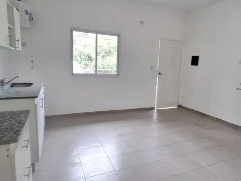 Alquiler Departamento En P. Baja Alvarez Jonte 3600