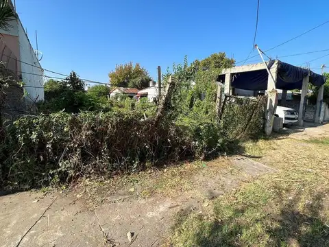 Terreno en Venta 8  mts Frente