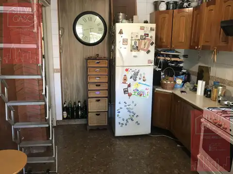Depto Tipo Casa en Venta 50 años