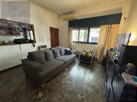 Depto Tipo Casa 5 ambientes con 3 baños