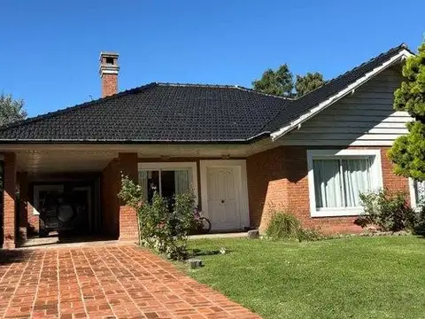 Venta Casa 4 Ambientes en Country Boca Ratón, Pilar