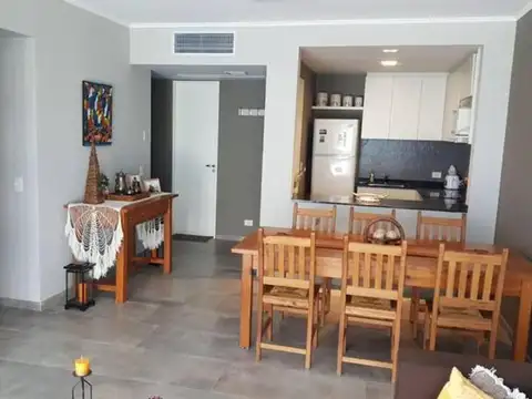 Departamento 3 ambientes con 2 baños