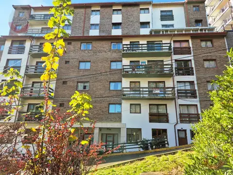 4 Ambientes con vista al lago en pleno centro | Cochera opcional | Excelente oportunidad