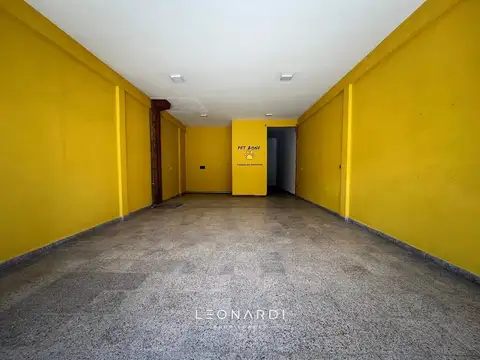 Local en Alquiler en Belen De Escobar, $ 850.000