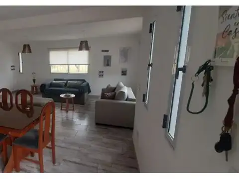 Av. del Golf entre Balcarce y Maipu , Piso 1