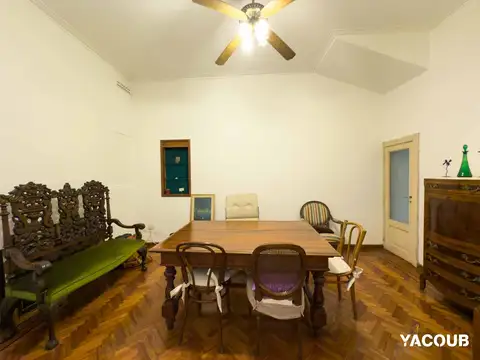 Depto Tipo Casa en Venta 60 años