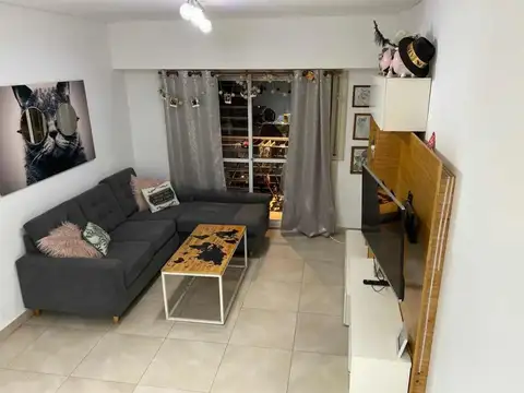 Departamento en venta - 2 dormitorios 2 baños - 75mts2 - Banfield