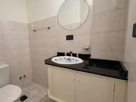 Depto Tipo Casa 4 ambientes con 2 baños