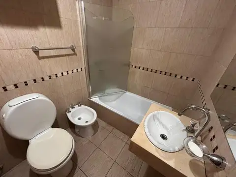 Depto Tipo Casa 2 ambientes con 1 baño