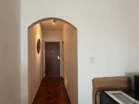 Av Brasil 1500, Piso 1