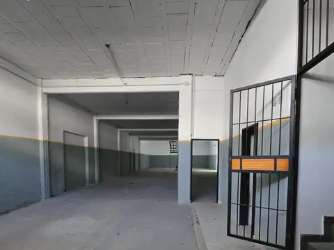 Galpón en Alquiler en Lomas del Mirador, Partido de La Matanza