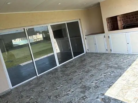 Quinta en Venta de 4 dormitorios