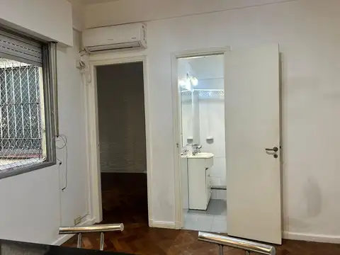 Virrey Arredondo 2300, Piso 1