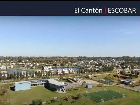 Terreno en Venta de 833,0 m2