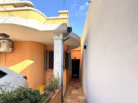 Depto Tipo Casa en Venta de 6 ambientes