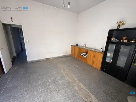 Depto Tipo Casa en Venta en Ramos Mejia, USD 100.000