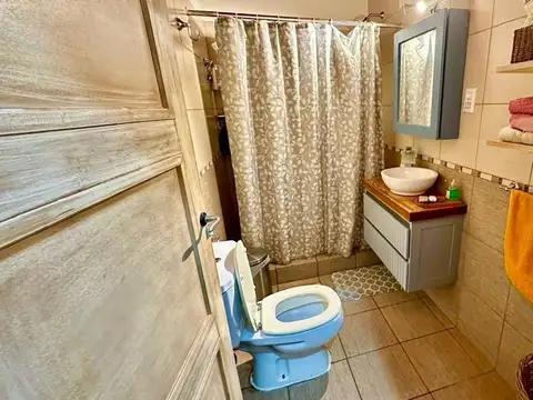 Casa 3 ambientes con 1 baño