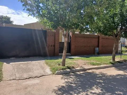 Casa en Venta en La Punta, Juan Martín de Pueyrredón