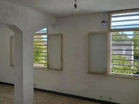 Venta de departamento dos dormitorios, Tolosa La Plata