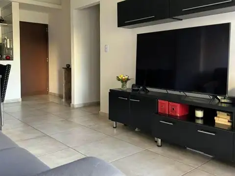 Directorio 1800, Piso 2