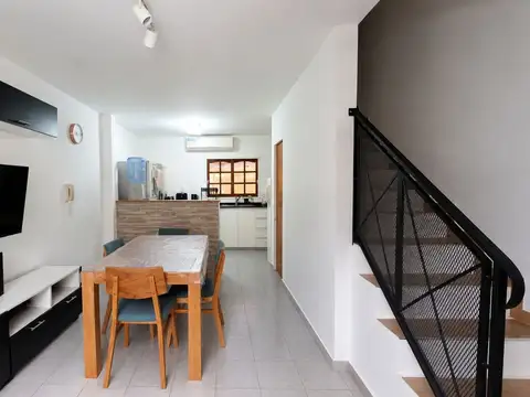 Julio Besada 7900