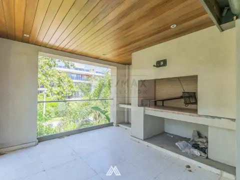 Departamento 6 ambientes con 3 baños