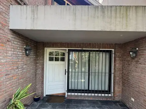 Casa en Venta en Banfield, USD 520.000