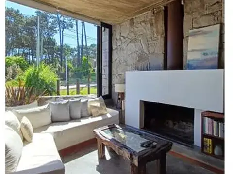 Casa en Montoya 3 dormitorios 2 baños