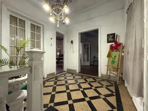 Depto Tipo Casa en Venta 56 años