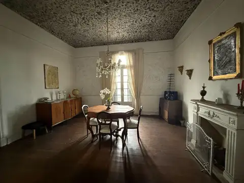 Depto Tipo Casa en Venta de 6 ambientes