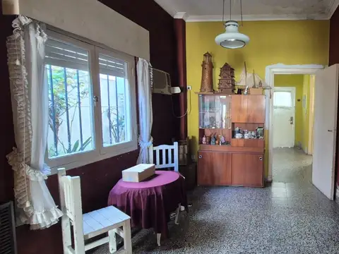 casa ph venta la plata 2 dormitorios al frente independiente patio
