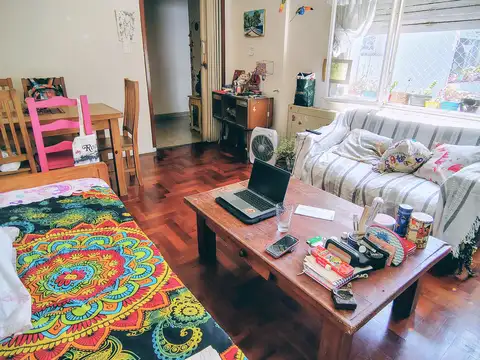 2  AMBIENTES AMPLIO Y LUMINOSO  2º X ESCALERA