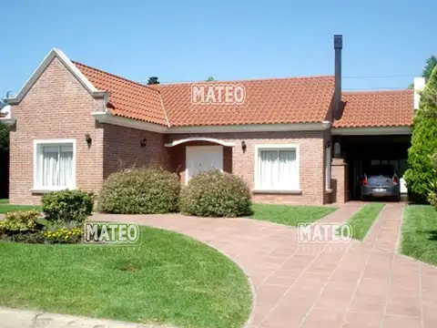 DESARROLLADA EN PLANTA BAJA 