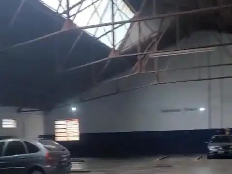 Cochera en Lomas de Zamora Oeste