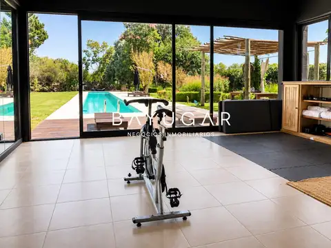 Casa en Alquiler Temporal en Centauros Polo Club, USD 18.000