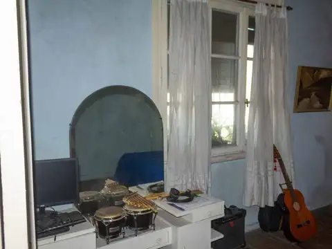 Venta CASA 4 ambientes Florida JARDIN