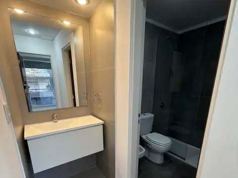 Departamento en Alquiler en República De La Sexta, $ 370.000