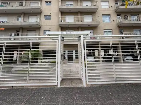 Yatay 600, Piso 1