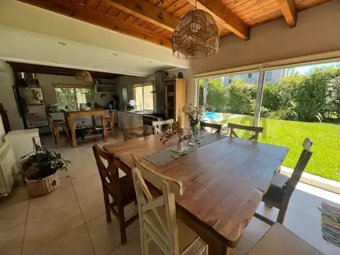 Casa en Venta en La Cañada de Pilar - Los Robles, USD 225.000