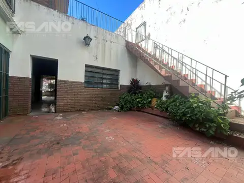 Local en Venta 45 años