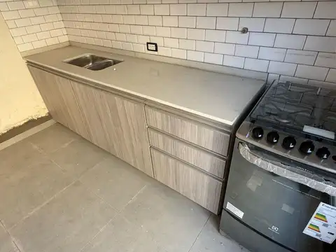 Depto Tipo Casa 4 ambientes con 2 baños