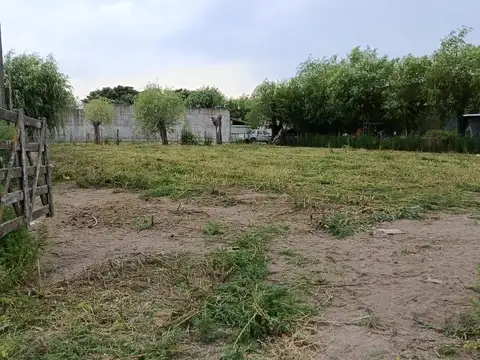 Terreno en esquina 957 m2